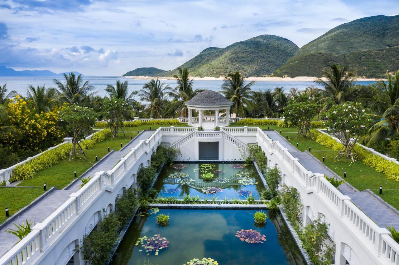 Vinpearl Golflink Nha Trang Hotel Exterior photo